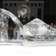 Bespoke Ice Sculptures GLASS SLIPPER Vodka Lugge